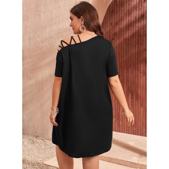 Shein Curve Women's Dress Size 2XL Black Cut Out Asymmetrical Shoulder NWOT - Picture 2 of 8